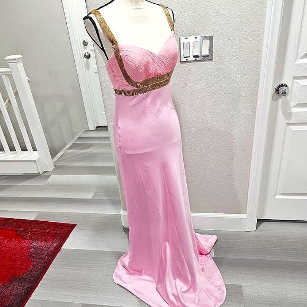 💃 Beyond by Jovani NWT Pink Satin Gown 👗 Size 6 | Beaded Formal Dress